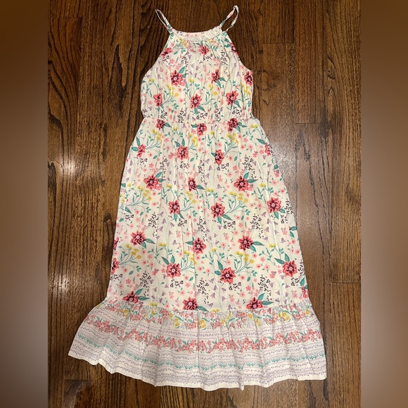 Old Navy Other - Old Navy Yellow Floral Girls Dress Sz L 10-12
New and never worn